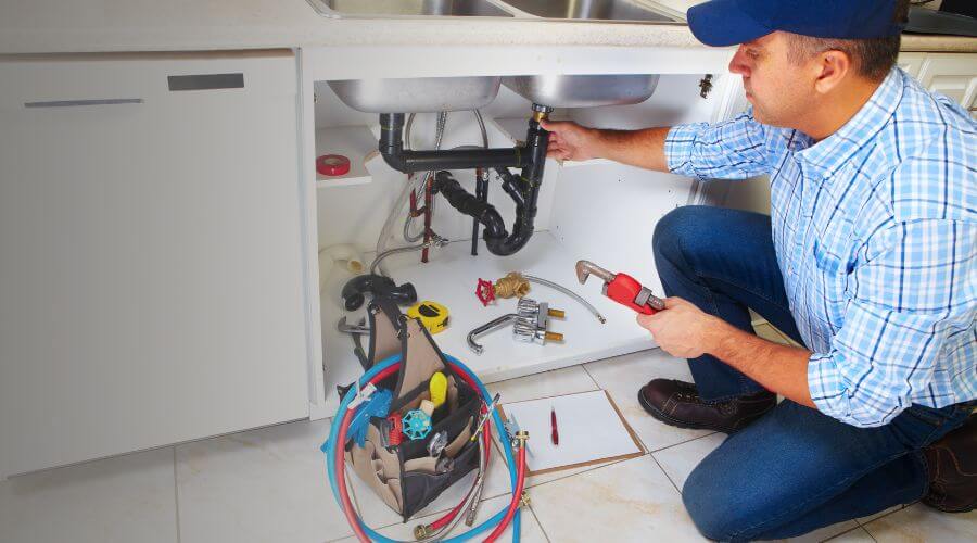 Expert burst pipe repair services in Addyston, OH